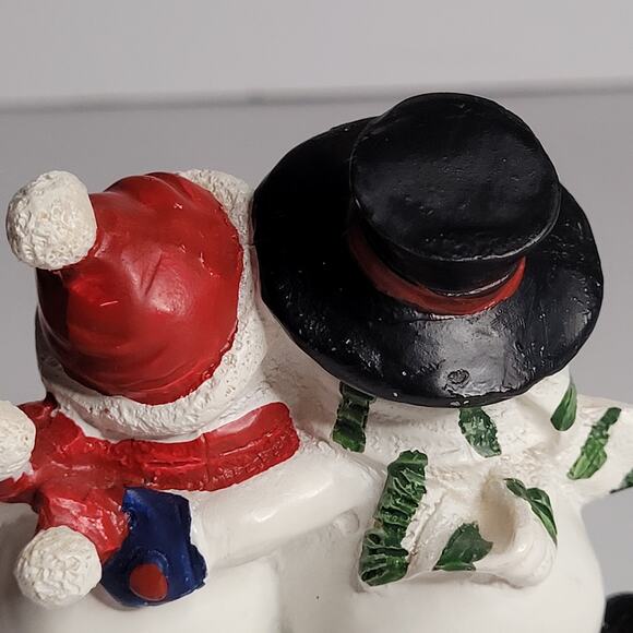 Charming Snow Couple Figurine - Perfect Winter Decor - Picture 7 of 13